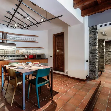 Crotto Polirolo - The House Of Travelers Apartment Cernobbio