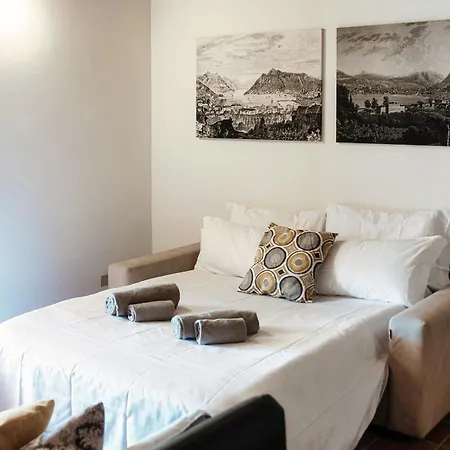 Crotto Polirolo - The House Of Travelers Apartment *
