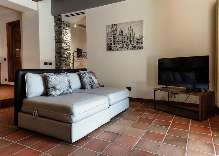 Apartman Crotto Polirolo - The House Of Travelers *