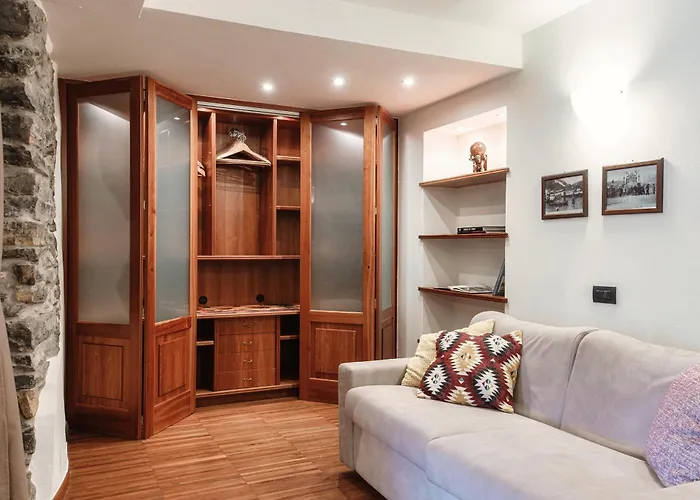 Crotto Polirolo - The House Of Travelers Apartman Cernobbio
